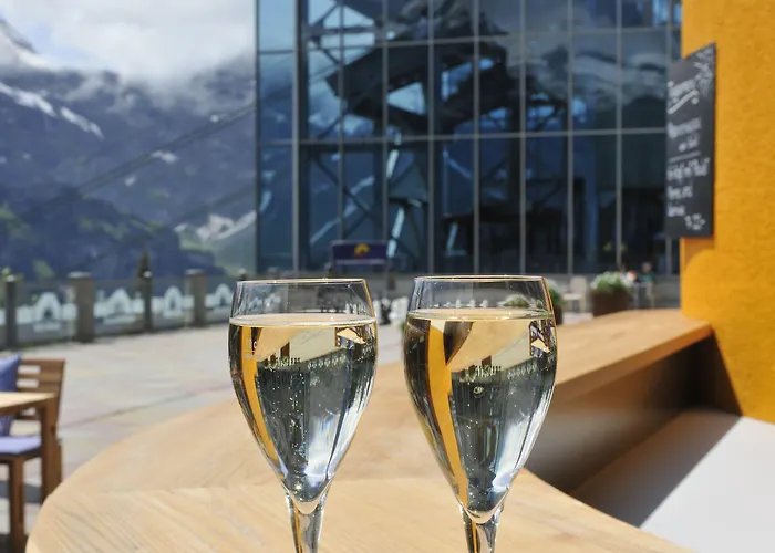 Hotel Berglodge Restaurant Ristis 2*