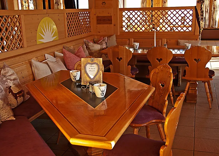 Hotel Berglodge Restaurant Ristis 2*