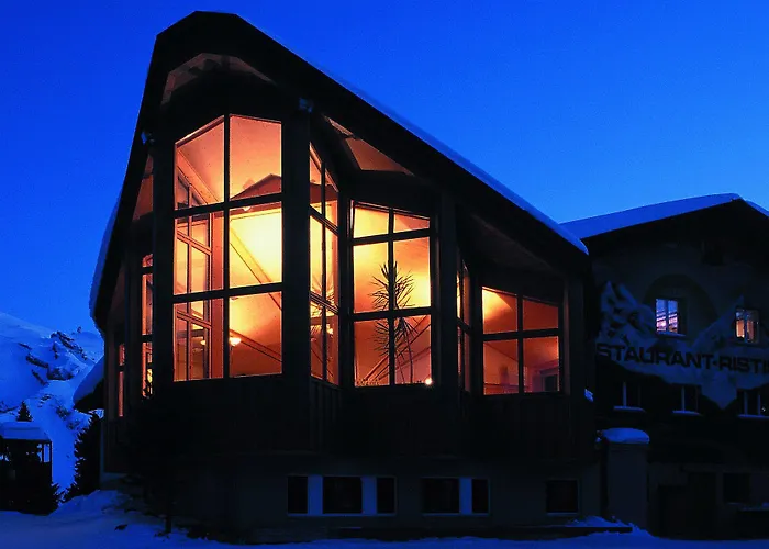 Hotel Berglodge Restaurant Ristis