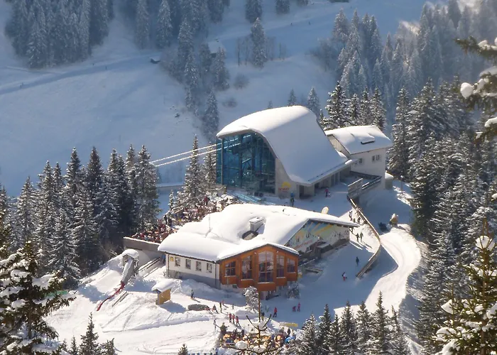 Hotel Berglodge Restaurant Ristis 2*